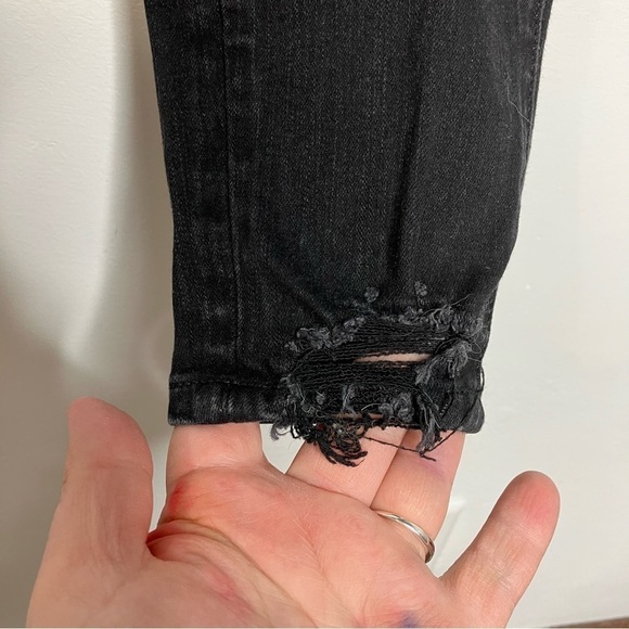 Curvy hi-rise Jeggings crop black button fly distressed size 0 - Picture 7 of 10